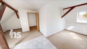 Wohn- und Esszimmer Wohnung DG