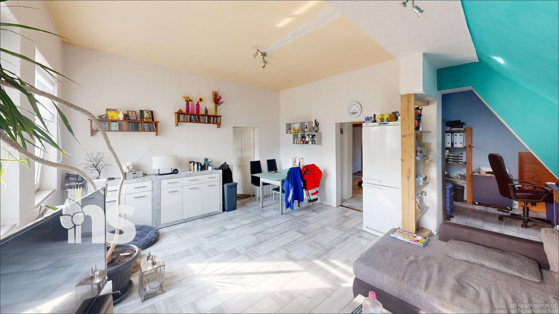 OG: Wohn-/Essbereich/Büro