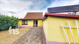 Eingang - Nebengebäude