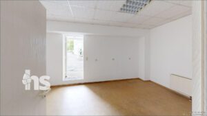 Erdgeschoss: Leerstand-Ausgang-zum-Innenhof