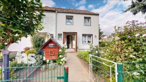 Einfamilienhaus Braunsbedra, Immobilienmakler Braunsbedra, Gartenansicht, Innenansicht Haus Braunsbedra