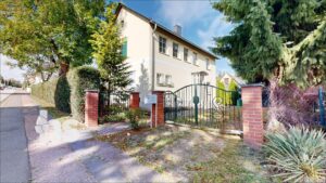 Einfamilienhaus in Lutherstadt Eisleben, Gartenansicht, Innenansicht Wohnzimmer, Küche, Badezimmer