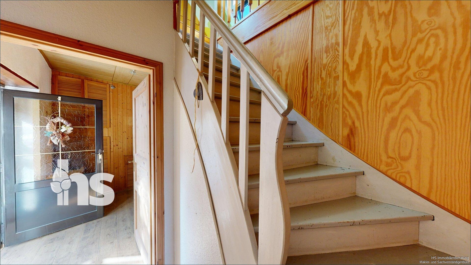 Treppe zum OG
