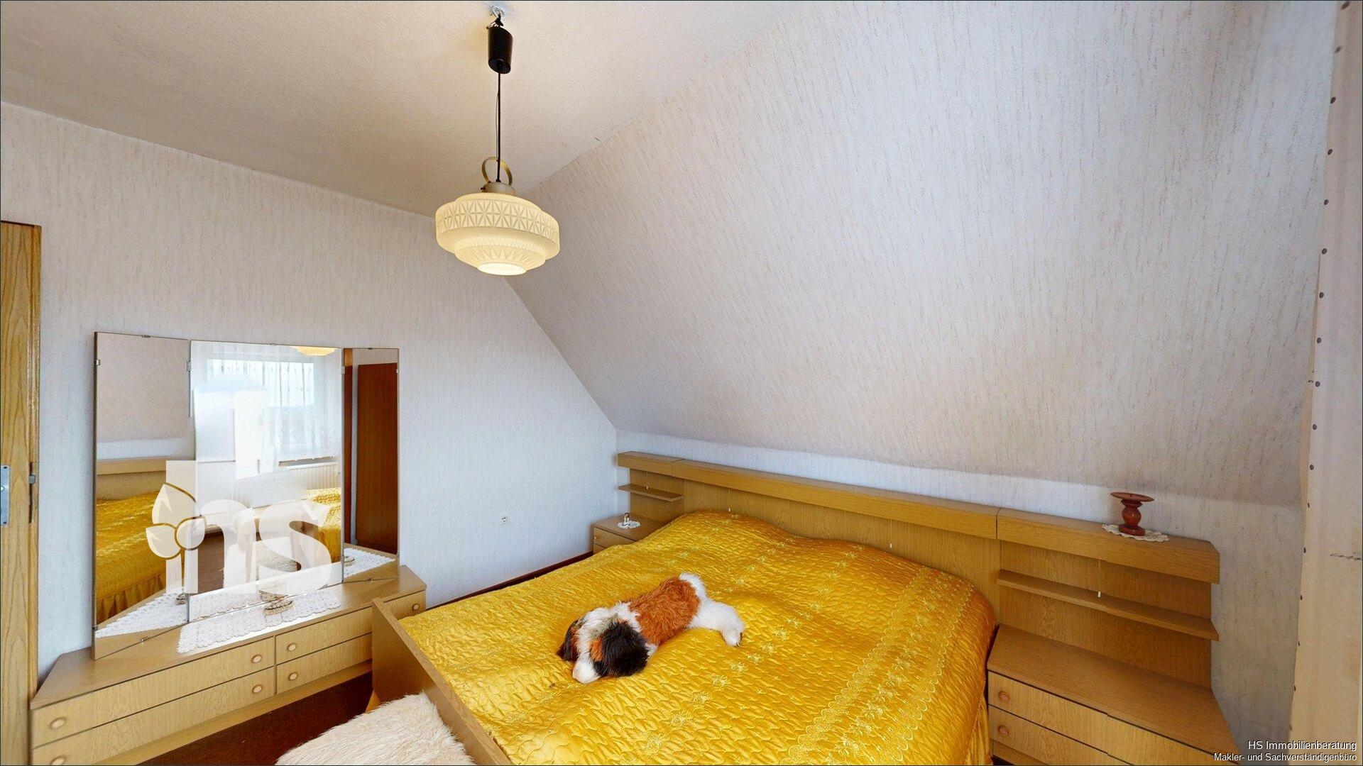 DG - Schlafzimmer 1