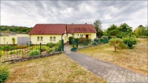 Außenansicht - Straßenseite