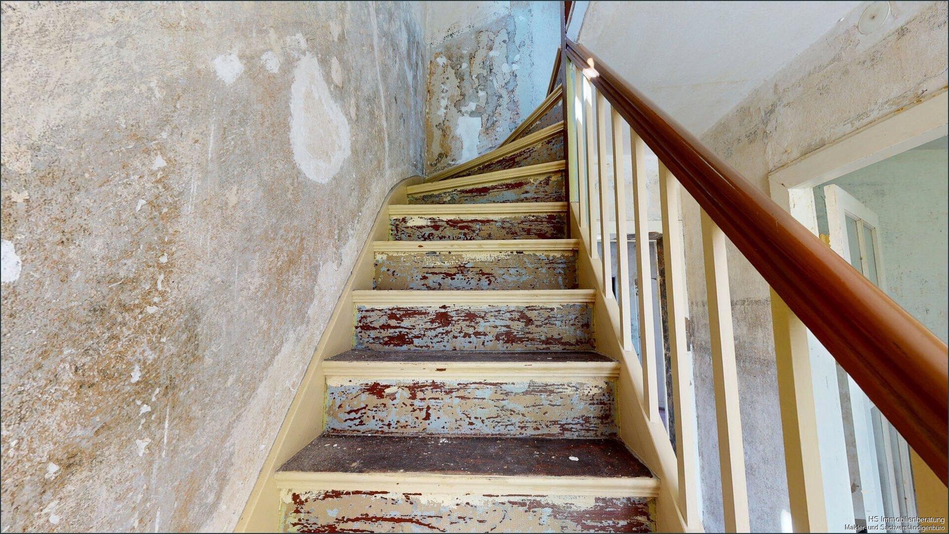 Treppe ins OG